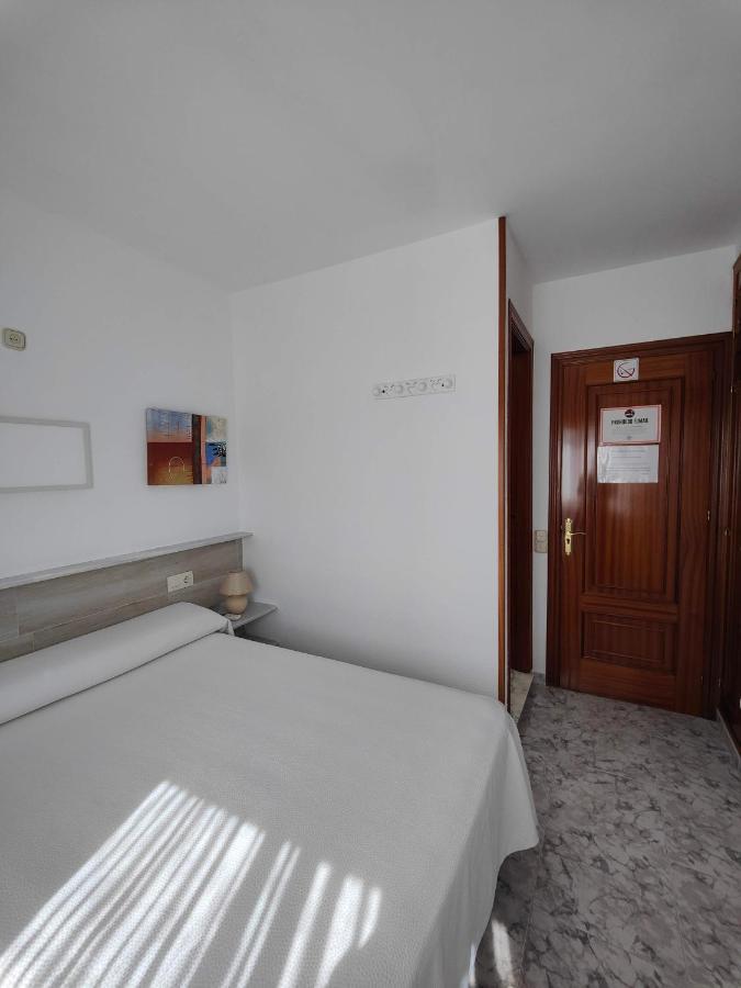Hostal Las Dunas Cabo De Gata Luaran gambar